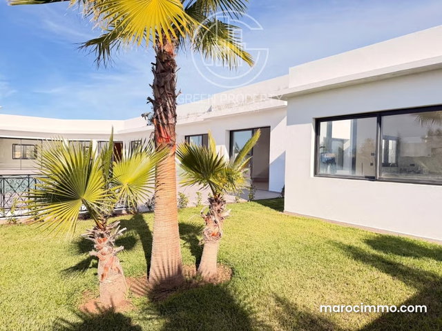 Maison neuve de plain pied en zone urbaine — 3