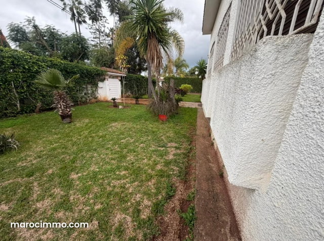 Villa à vendre Bir Qacem Souissi Rabat — 3