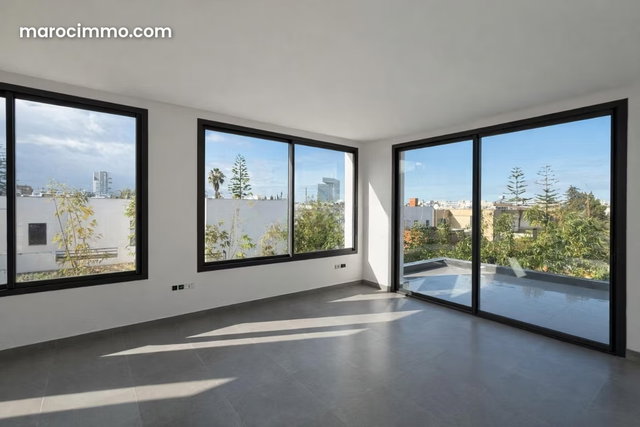 Une magnifique villa à usage bureau à louer — 4