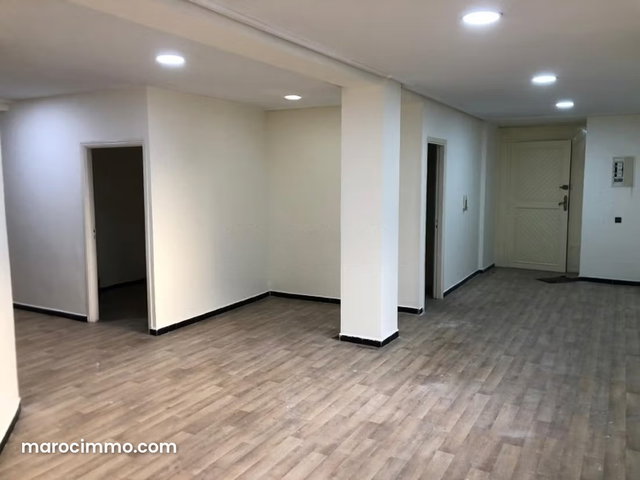 Office for Rent on Boulevard ZERKTOUNI — 2
