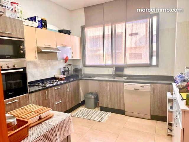Villa de 4 chambres dans une résidence fermée — 5