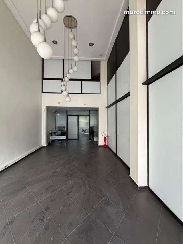 Local commercial à vendre à 2 mars — Casablanca