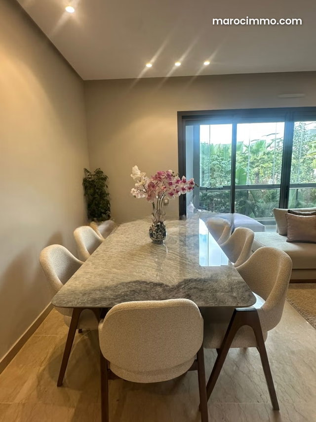T5 Apartment of 186m² – 4 Bedrooms — 3