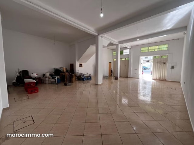 Commercial property for rent in Tanja Balia — 3