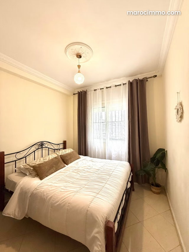 Bel appartement à vendre à El Majd. 3 belles chambres. Meublé — 5