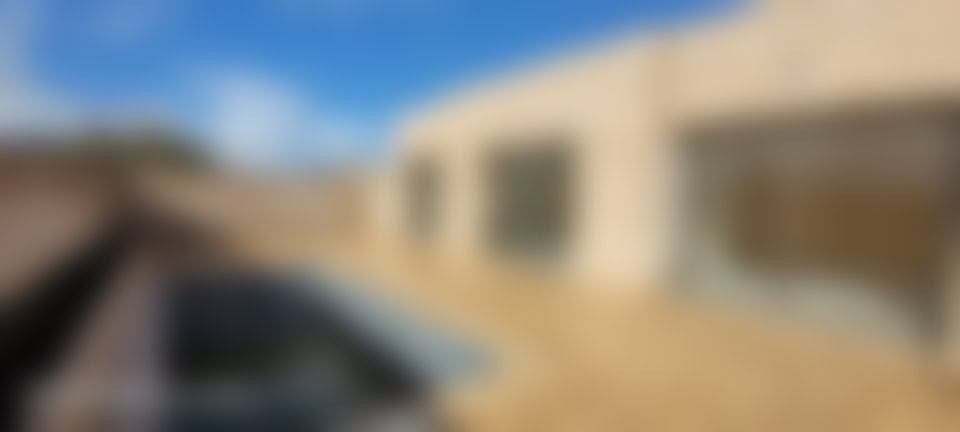 منزل جديد بمسبح وحديقة شاسعة للإيجار في سيدي كاوكي الصويرة