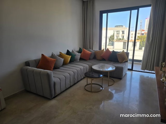 Location: Studio meublé a palmier — 2