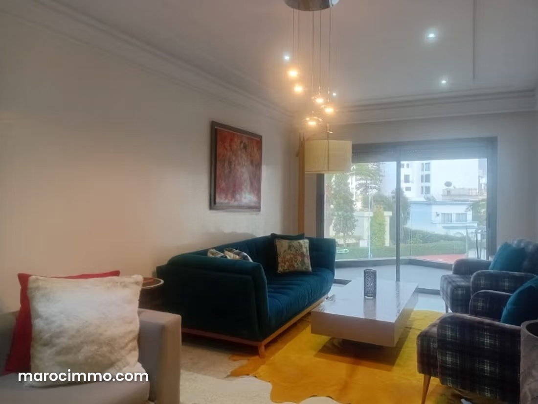 Furnished 98 sqm apartment, 2 bedrooms, Palmier, Casablanca — Casablanca