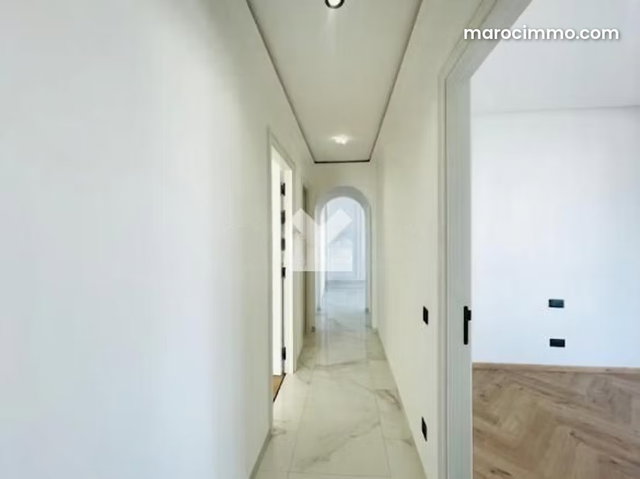 Appartement à Louer de 109.0 m² à Casablanca, Ain Diab — 2