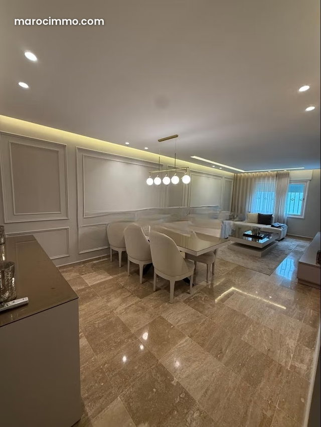 Appartement à louer à Mozart. 3 grandes pièces. Bien meublé — 5