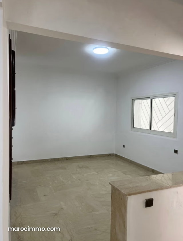 Villa usage bureau à louer à rabat hay Riad — 4