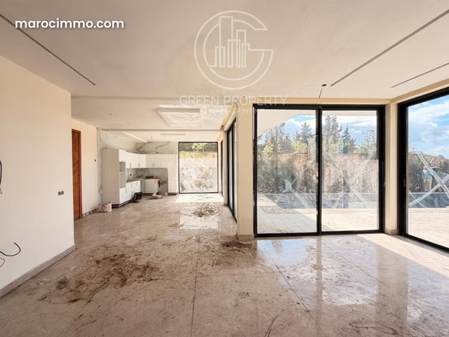Belle maison contemporaine en zone urbaine — 3