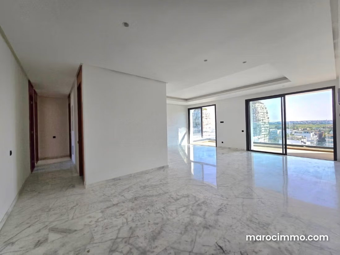 5-Room Apartment for Rent in Casablanca Finance City — Casablanca