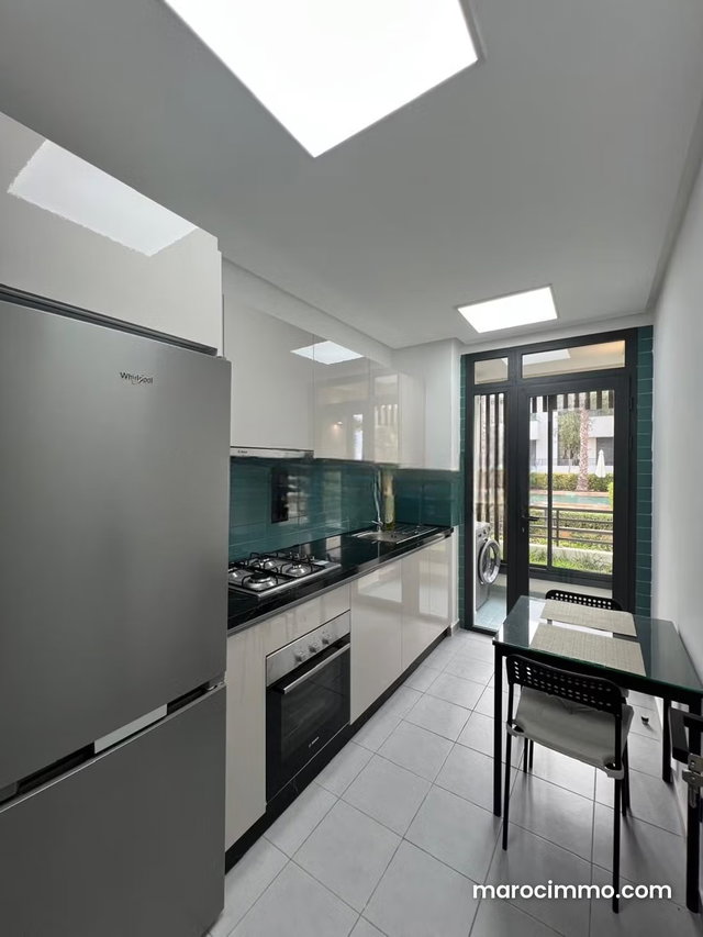 Jolie appartement neuf meublé à louer sur Ain diab — 3