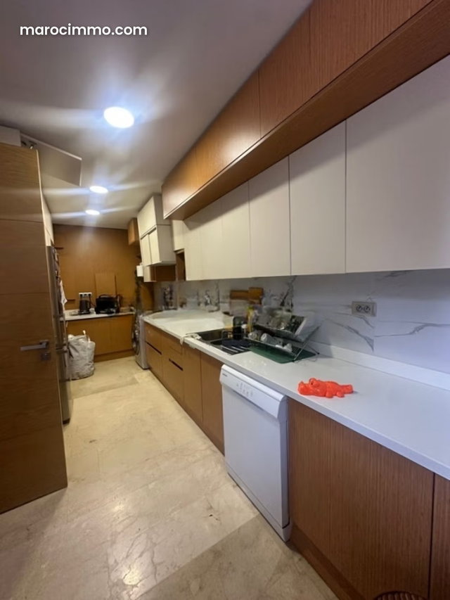 Villa t4 de 250m² – 3 chambres ch. Perso — 4