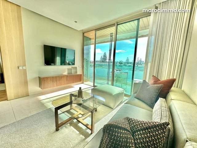 Burgundy/1 bedroom apartment no overlooking — Casablanca