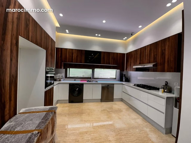 Villa 300 m² à vendre RT de Casa Marrakech — 4