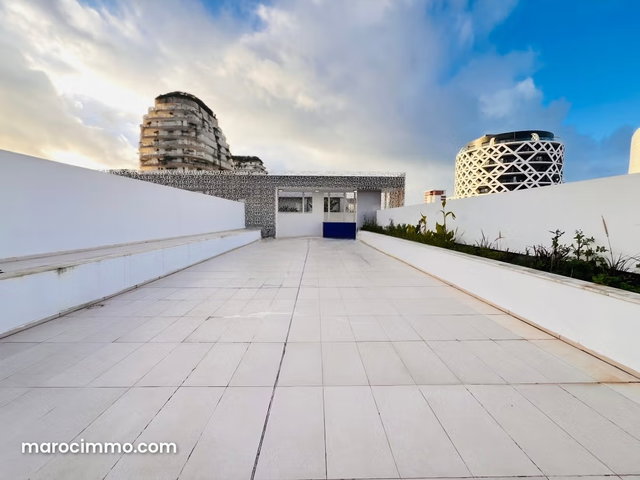 Appartement de deux chambres vide à louer à CFC — 4