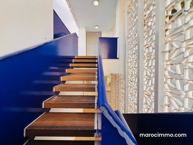 Appartement de deux chambres vide à louer à CFC — 3