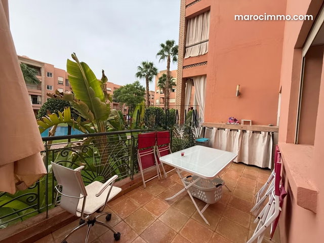 Appartement 2 Chambres avec Terrasse & Piscine — 4
