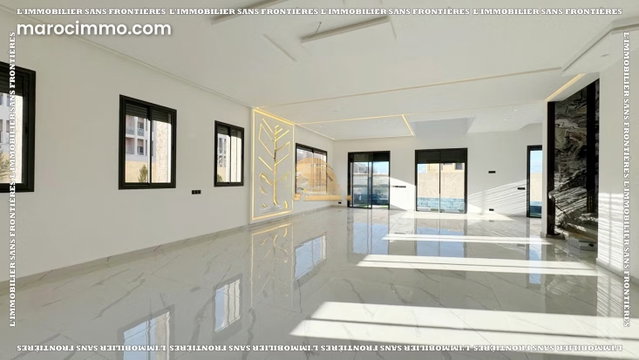 New Villa for Sale on Route d'Amizmiz, 500 m², Marrakech — 3