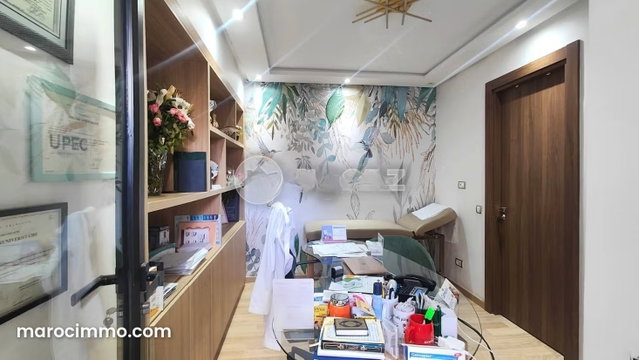 Bureau à louer 70 m² Al Mostakbal Casablanca — 4