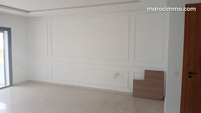 Vacant Apartment for Rent in Lmenzeh Ext. Route Zaër 150m² — 4
