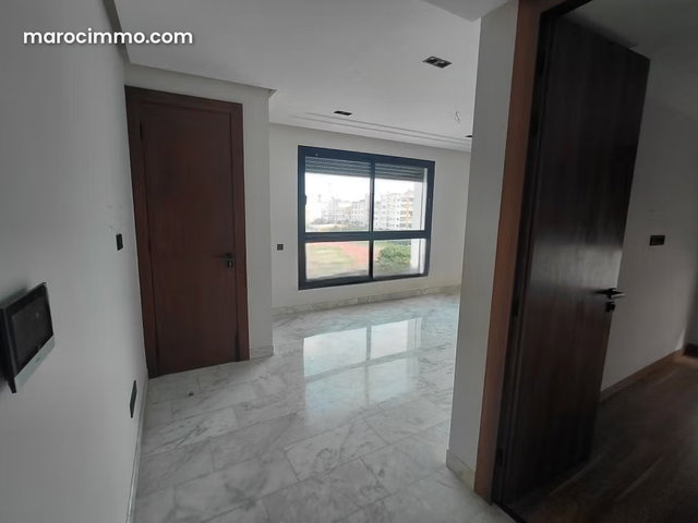 Appartement vide a louer Bourgogne centre — 3