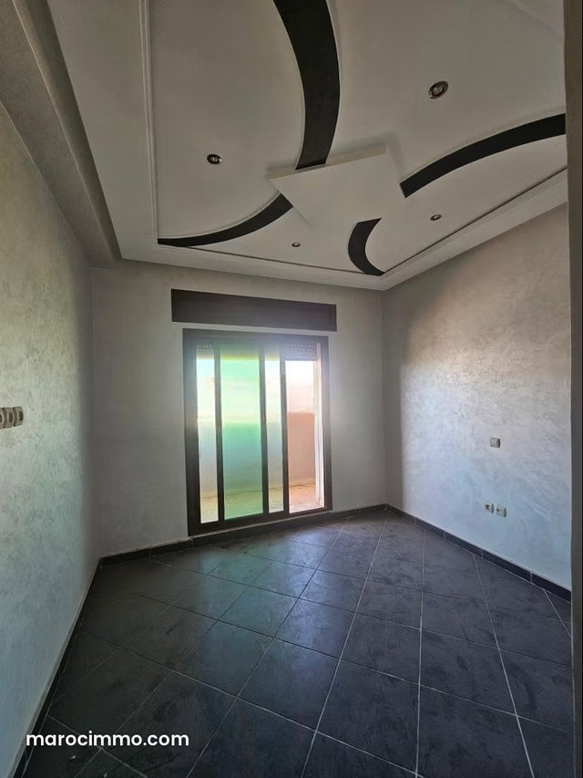 Apparently for sale, trua atlas. 107 m². Keyed door, security — 5