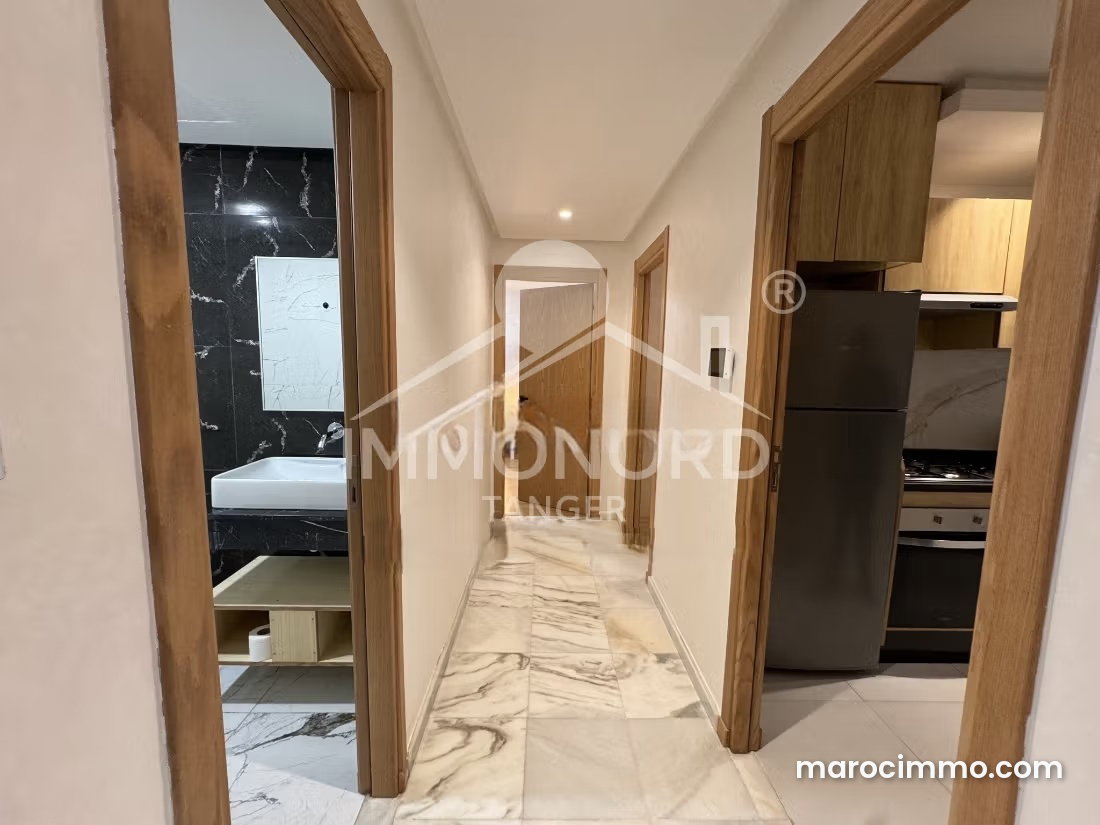 شقة مفروشة راقية للبيع بحي مرجان طنجة — طنجة