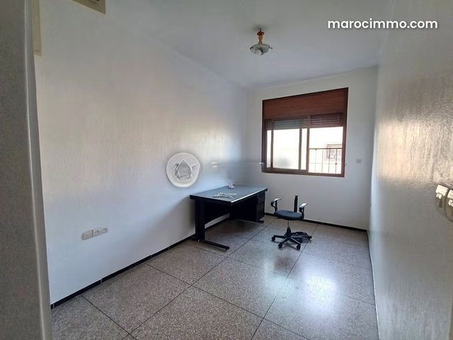 Maison à vendre 99 m², 5 chambres Oulfa Casablanca — 3