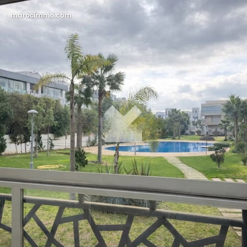 Appartement neuf avec jardin et garage à Dar Bouazza — Dar Bouazza