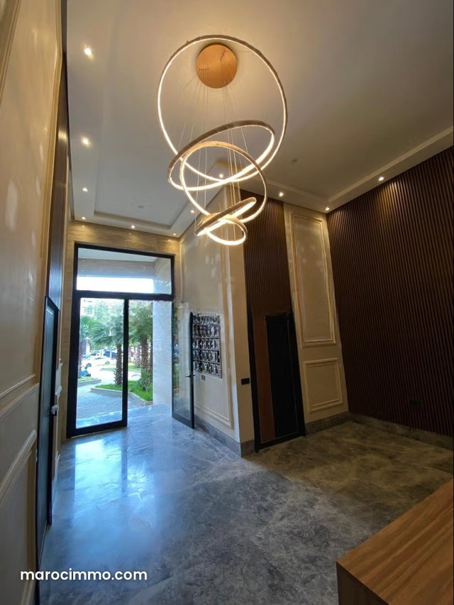 Apparemment de luxe à vendre — 2