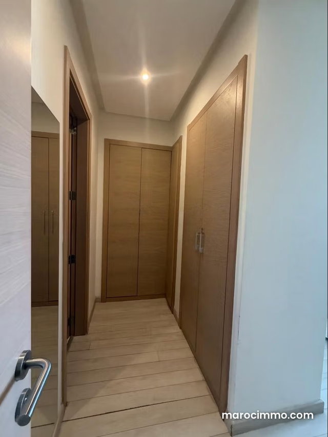 Appartement meublé à prestigia hay Riad — 5