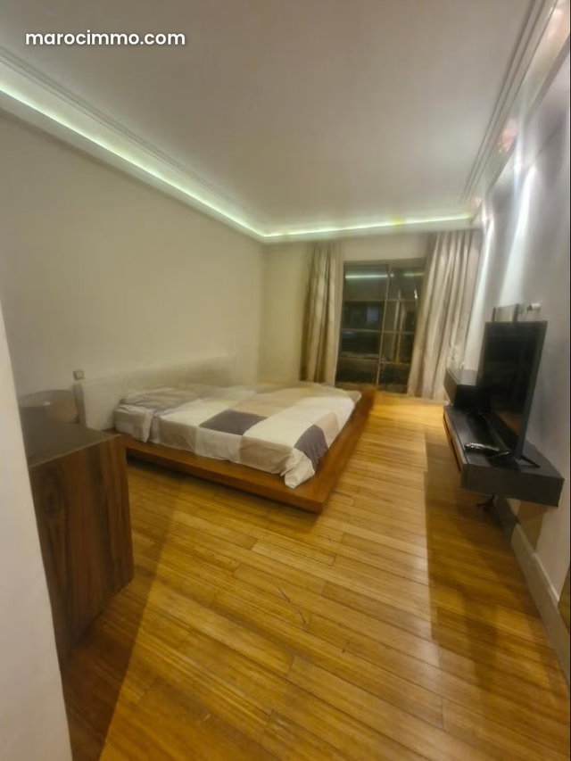 Appartement en location à Racine. 4 chambres agréables. Meublé — 4