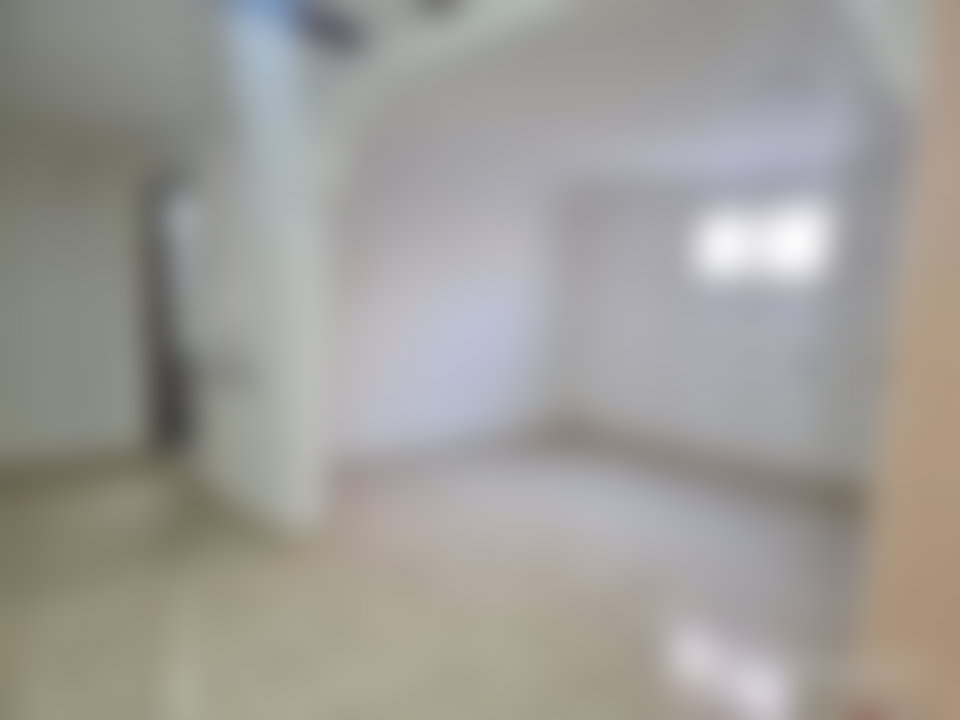 174 m² Commercial Premises with Garage in Hay Hassani, Casablanca