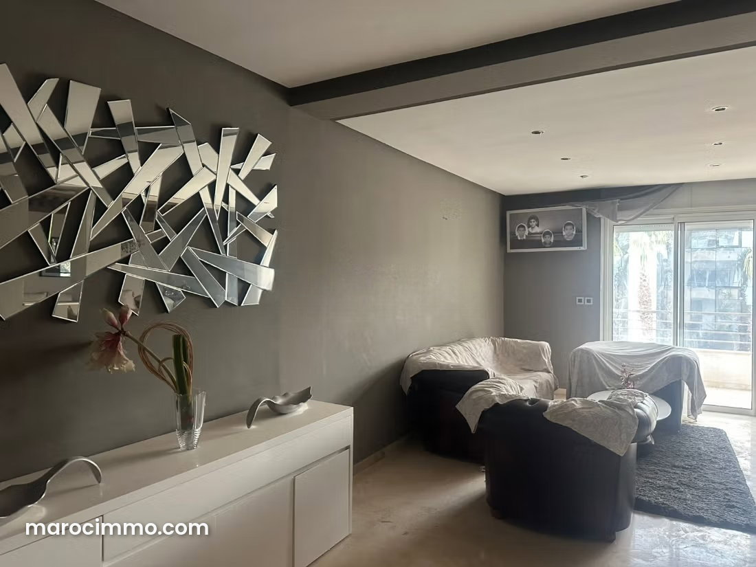 236 m² Apartment, 4 Bedrooms with Private Garden, Riyad, Rabat — Rabat