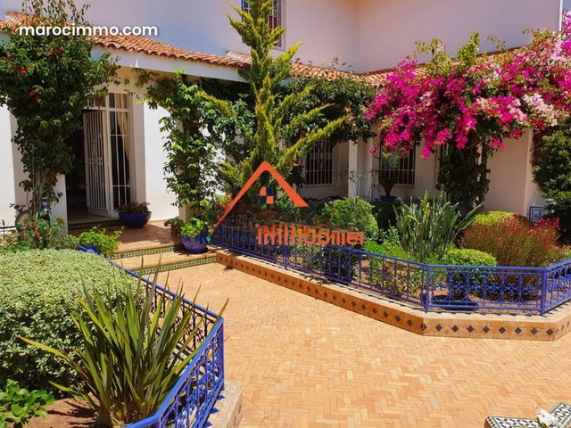 Villa à louer sur Souissi — 4