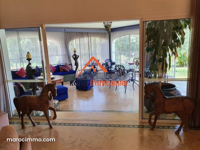 Villa à louer sur Souissi — 3