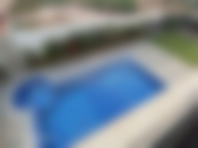 Villa 450 m² avec jardin à louer, El Menzeh — El Menzeh