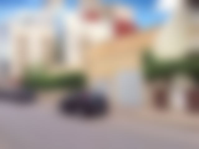 شقة مشرقة بشرفة للكراء وسط وجدة — وجدة