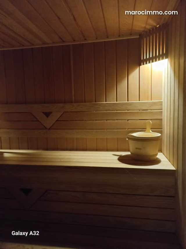 Villa d’exception à louer à Ain Diab. Villa contemporaine avec vue panoramique sur l’océan – Terrasse. 9 pièces. Piscine, climatisation — 2
