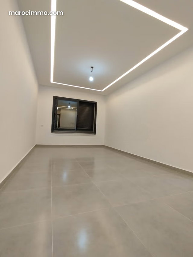 Appartement en vente à Martil. 2 belles chambres. Terrasse et ascenseur — 4