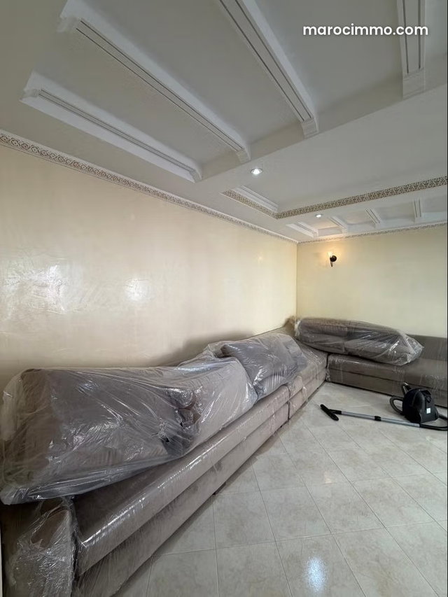 Superbe appartement à vendre à Tanja Balia. 3 chambres agréables — 3
