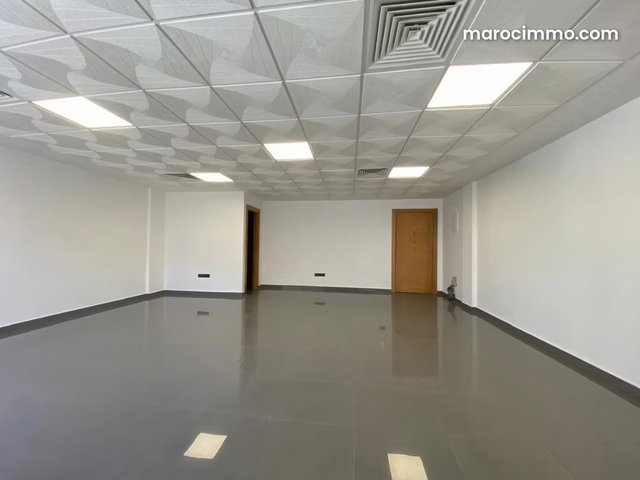 Plateau de bureau 70 m² Franceville — 5