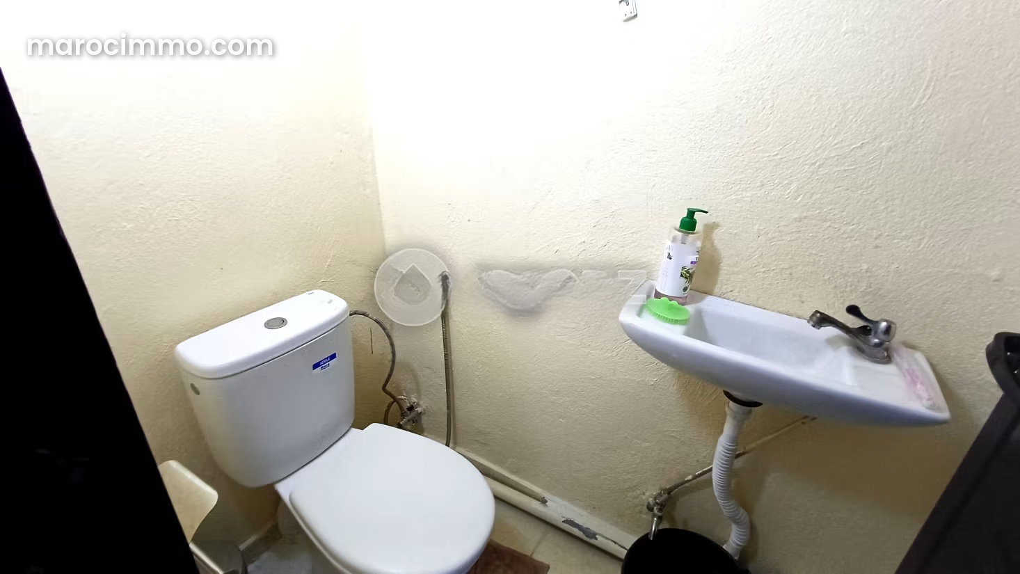 محل مرن للإيجار بحي الرياض في فاس — فاس