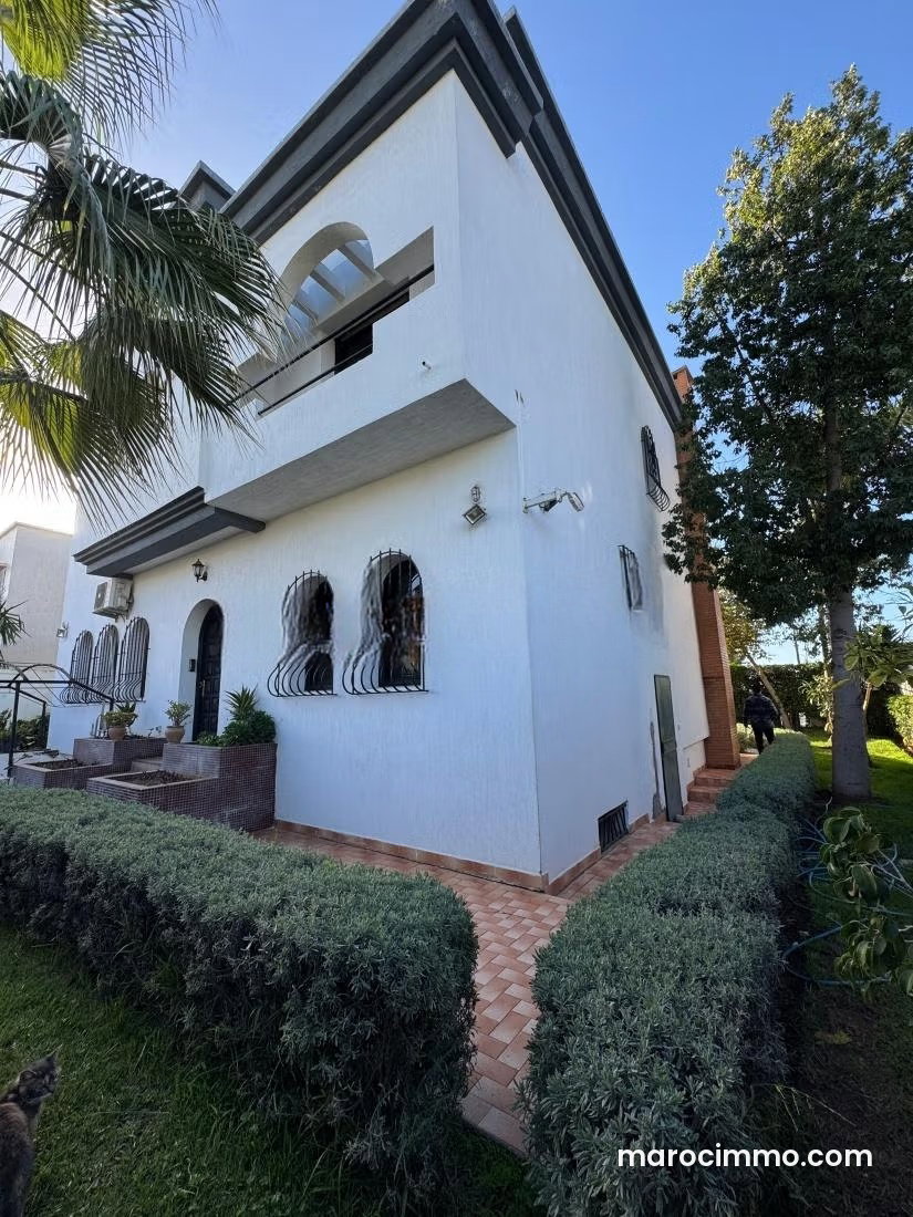 600 m² Office in a Renovated Villa, Hay Riyad, Rabat — Rabat