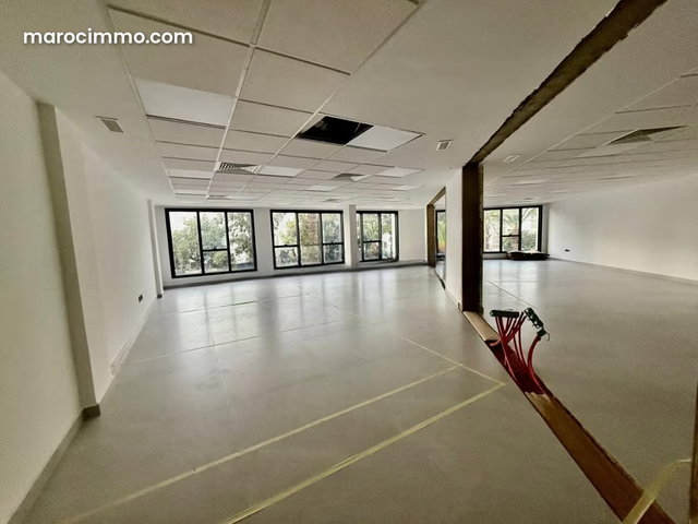Plateau de Bureau 144 m² Boulevard Ghandi — 4