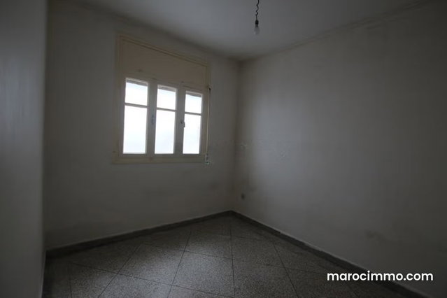 Immeuble R2,6 studios — 3