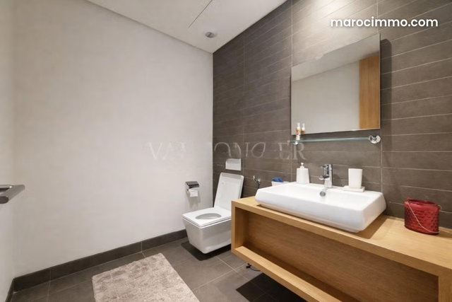 Location luxueux Appartement Meublé 2chambres 144m2 avec terrasse pied dans l'eau, Ain diab — 4